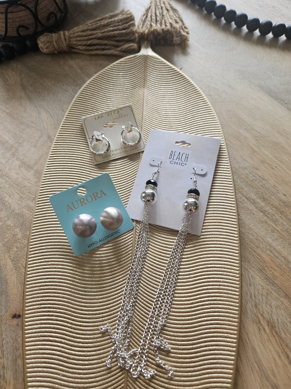 Earring Bundle - Picture 11 of 11